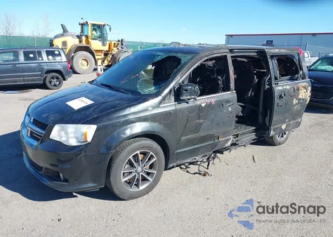 2017 Dodge Grand Caravan Sxt z USA, uszkodzony, nr VIN 2C4RDGCG4HR677308